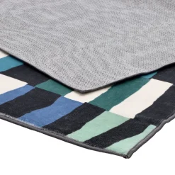 Alfombra de pelo corto con diseño 70x140 cm