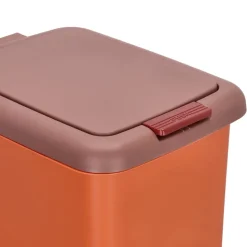 Basurero plástico con pedal 20 L