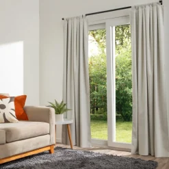 Cortina blackout textura con presillas 140x240 cm
