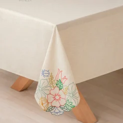 Mantel con detalle bordado altezzo 150 X 210 cm