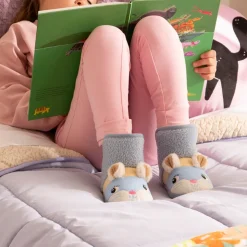 Pantufla bota peluda infantil