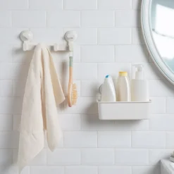 Percha triple para el baño con succión 24,5 x 6 x 9,5 cm
