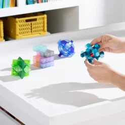 Rompecabeza 3D con forma de cubo