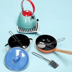 Set de ollas y accesorios de juguete
